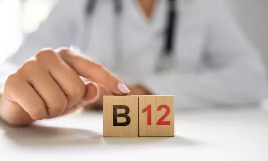 Deficiência de B12 Metilcobalamina: Causas e Sintomas